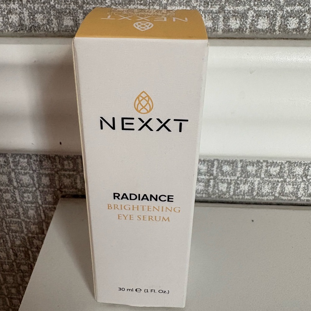 Nexxt Radiance Brightening Eye Serum